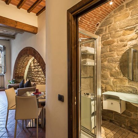 La Corte Del Re Suite & Rooms Arezzo Bagian luar foto