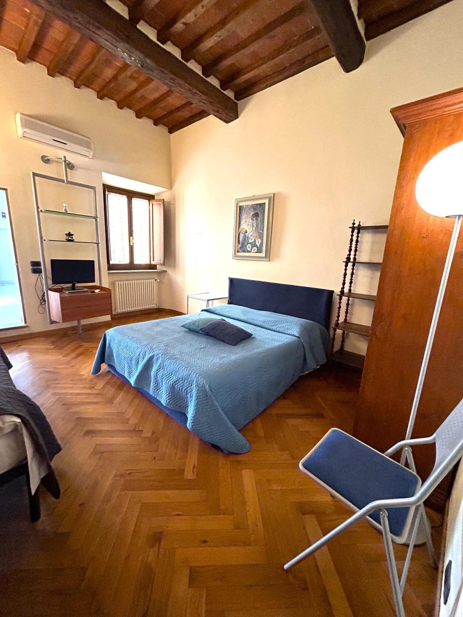 La Corte Del Re Suite & Rooms Arezzo Bagian luar foto