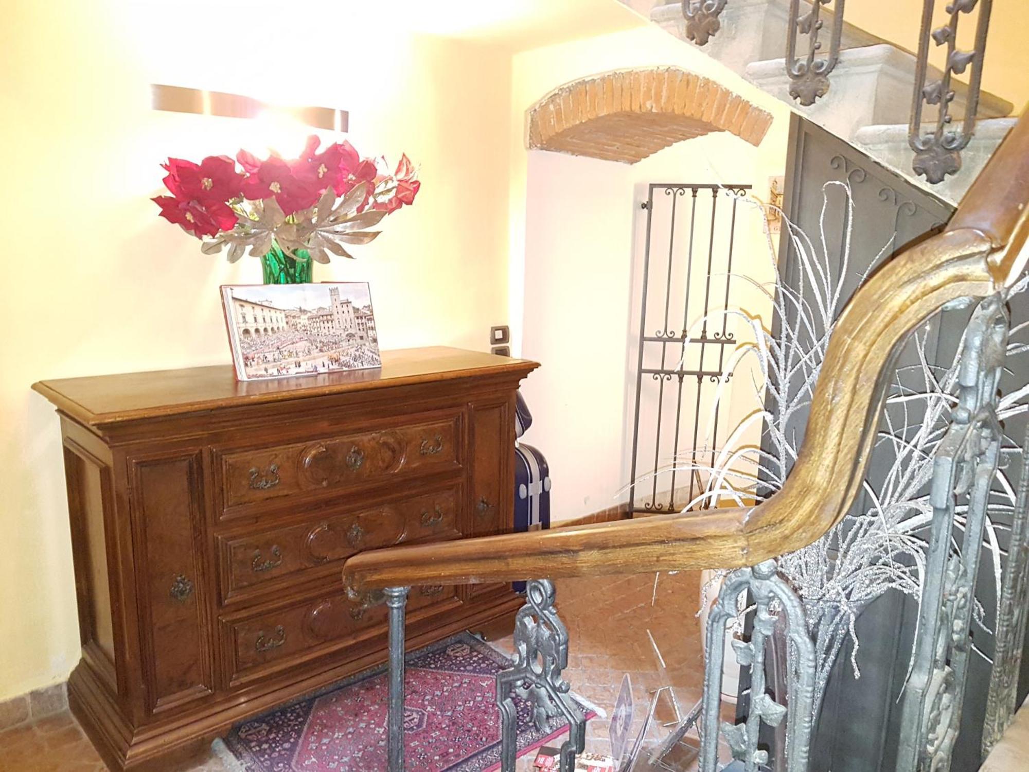 La Corte Del Re Suite & Rooms Arezzo Bagian luar foto