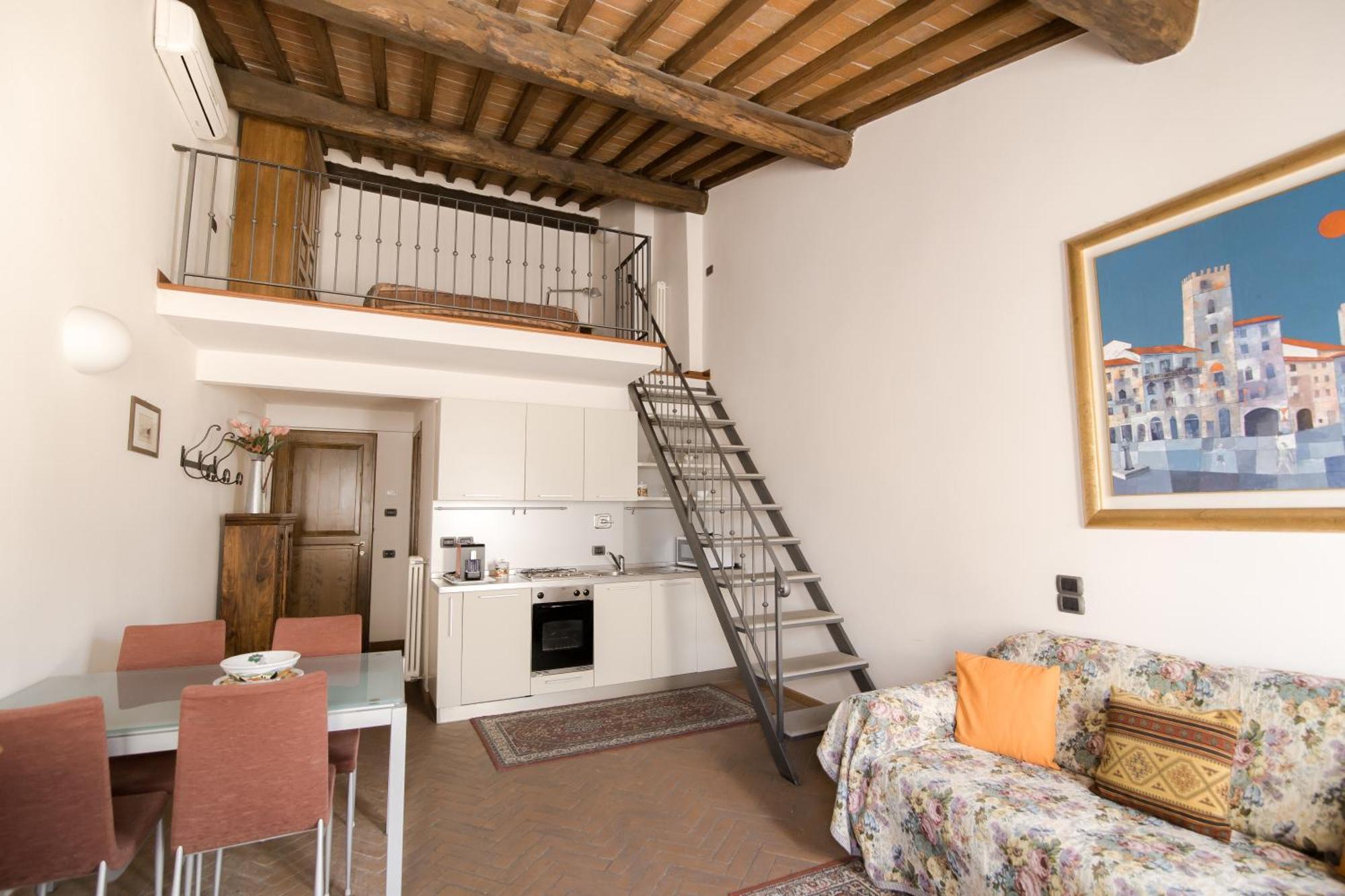La Corte Del Re Suite & Rooms Arezzo Bagian luar foto